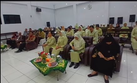 HutDYK2